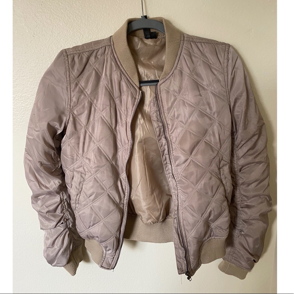 Bomber jacket